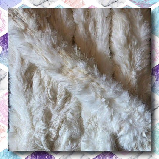 CHEWTOPIA Furry Rabbit Skin Rolls 25cm